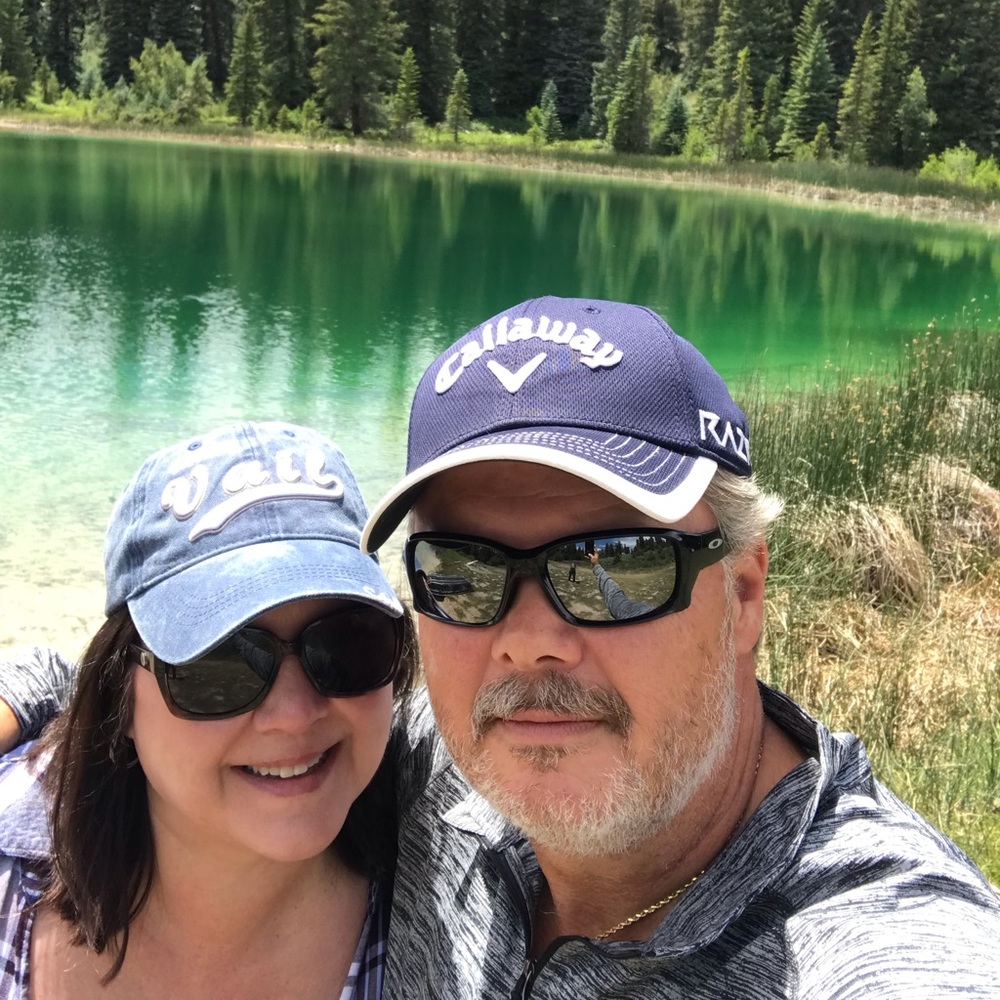 Meet your Posher, Dennis